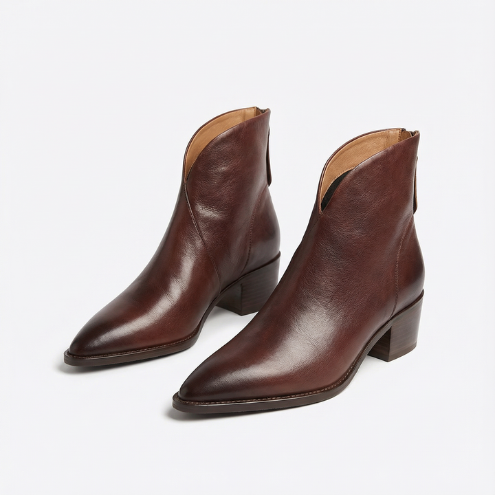 Amelia | Women&