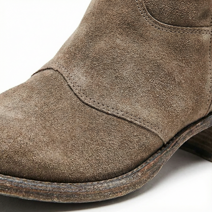 Amelia | Women&