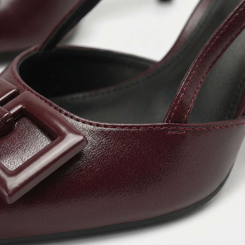 Amelia | Women&