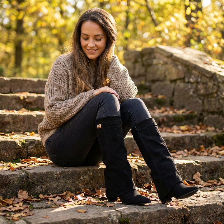 Frances | Women&