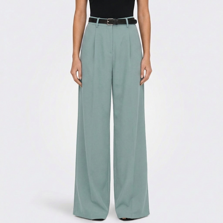 Isla | Women&