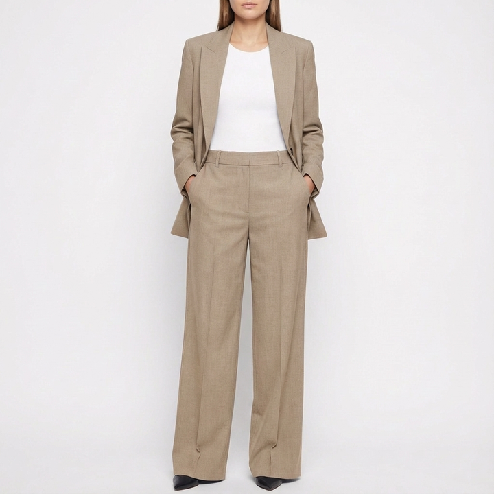Nina | Women&