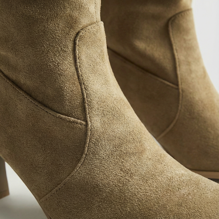 Olivia | Women&