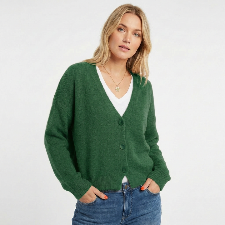 Amelia | Women&